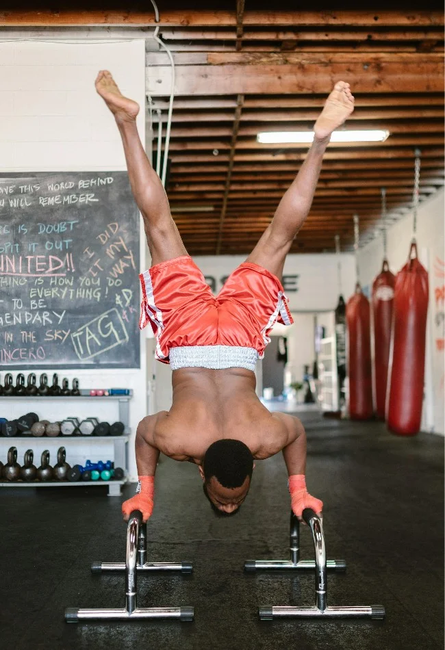 flexiones pino Como Empezar en Crossfit